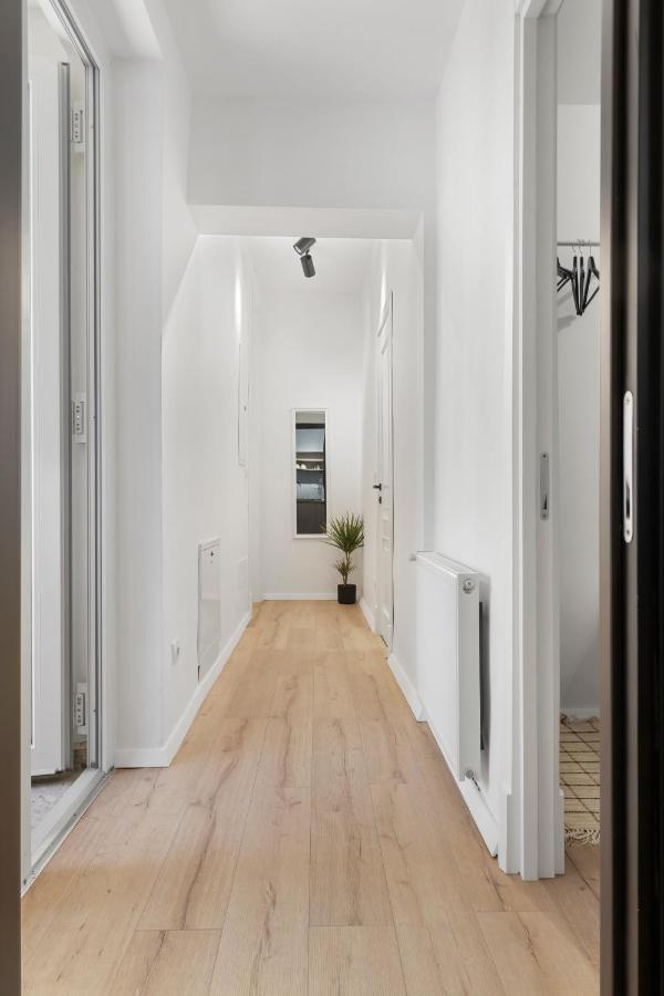 Vd Boutique Apartments No 3 Bukarest Exteriör bild