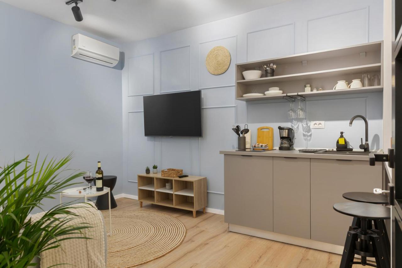 Vd Boutique Apartments No 3 Bukarest Exteriör bild